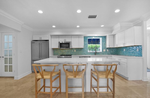 Boca Raton House | Private pool, walk to the beach!