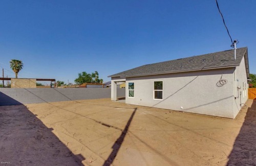 South Mountain House | Private & Quiet Bedroom In The in S. Phoenix