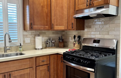 Napa Apartment | Private, Quiet, Comfy, <1 mile walk Downtown Napa
