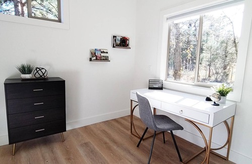 Flagstaff Apartment | Private, Quiet, Large Pines and Oaks in Flagstaff