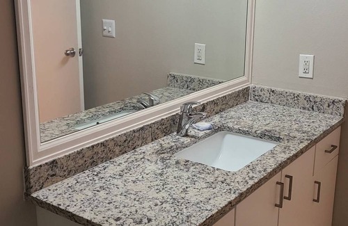 Arapahoe Ridge Apartment | Private quiet one bedroom five min. from Downtown Boulder