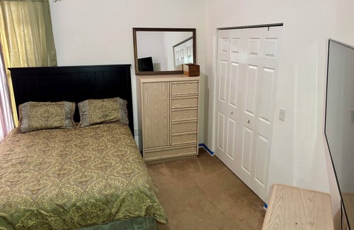 Land O' Lakes House | Private Quiet Room for Rent near Tampa, FL – Ideal for Students or Professionals