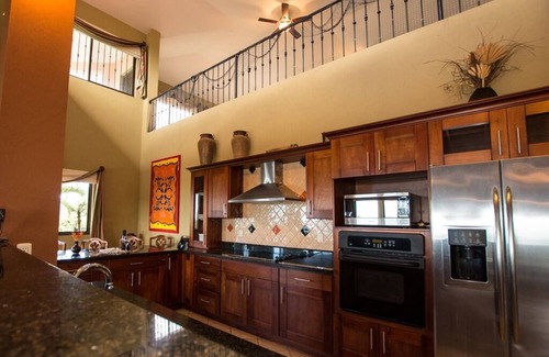 Playa Hermosa House | Private, Quiet, Wonderfully Priced Getaway Vacation Home - VIlla Quetzal