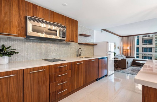 North Beach Condo | Private Residence at Carillon Miami Resort