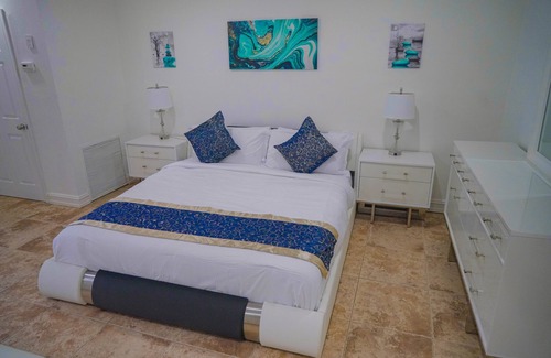 Coral Springs Resort | Private Resort Fort Lauderdale