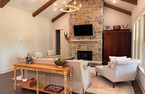 Waverly House | Private resort-style pool. Spacious new house 16 min to Jordan-Hare stadium.