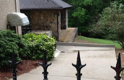 Atlanta Apartment | PRIVATE RETREAT WITH EXOTIC SPA IN THE CITY-NOT ANOTHER LIKE IT IN ATLANTA!