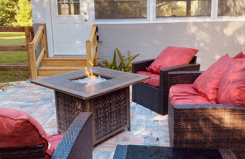 Ocala House | Private Retreat with your dogs: close to WEC