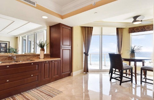 Singer Island Condo | Private Ritz Carlton property in exclusive Singer Island, Fl