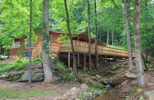 Pickens Cabin | Private Romantic Mountain Getaway