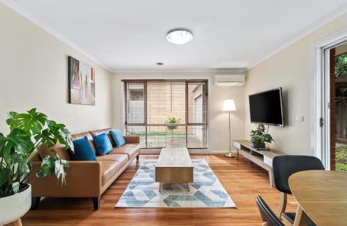 Clayton House | PRIVATE ROOM 1 and PRIVATE ROOM 3 beside Monash University in Clayton