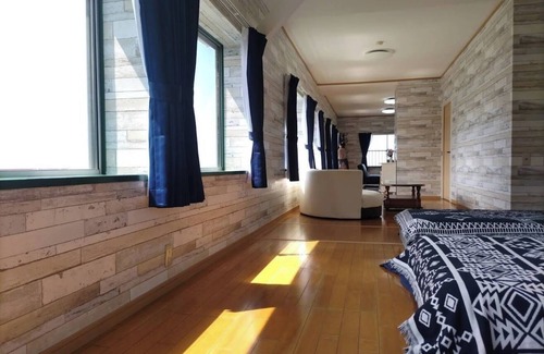 Tottori Hotel | Private room annex overlooking Shirato Beach Pets and meals are available at separate cost and re/Tottori Tottori