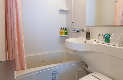 Kitahorie Hotel | Private room Dog friendly twin room Bath t/Osaka Ōsaka
