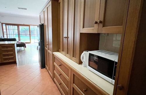 McKinnon Apartment | Private Room feels like home | 5min to Caulfield