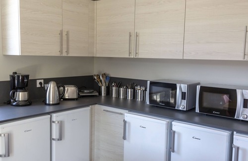 Thyez Apartment | Private room in a furnished apartment