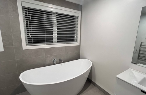 Ashhurst House | Private Room in Homestay