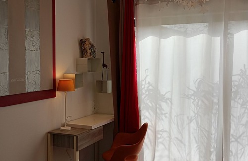 Cabries Bed & Breakfast | Private room with private bathroom in Cabriès