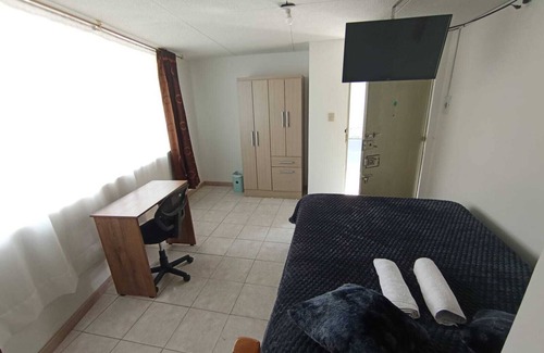 Calle 26 Hotel | Private room with WiFi, Bogotá close to El Dorado Airport