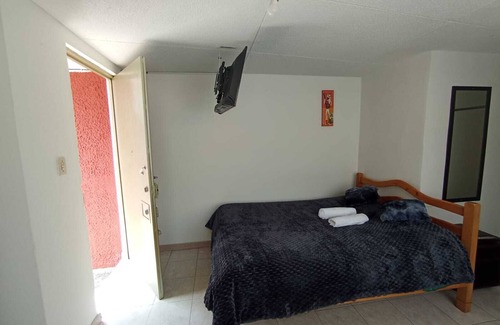 Calle 26 Hotel | Private room with WiFi, Bogotá close to El Dorado Airport