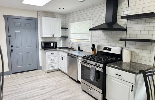 Barnum West House | Private Rooms near Downtown Denver & Lake (Room 1)