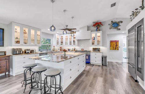 Truckland House | Private, Secluded, Close to Beach! Heated Pool! 2 Living Spaces! Over $125 Free Daily Activities!