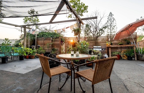 Fallbrook Villa | Private secluded Hideaway above the lights