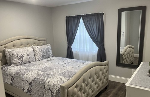Wolfville House | Private semi detached home close to downtown Wine Tours and Acadia