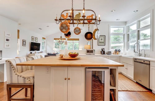 Napa House | Private, Spacious Home in Wine Country w/Perks!