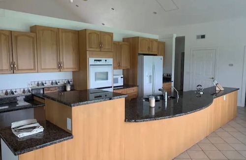 Sloansville House | Private,Spacious House near Howes Cavern