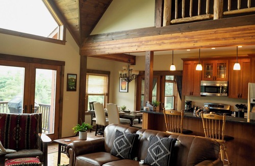 Jay House | Private, Spacious Mountain View Cabin Minutes Away from Whiteface & Lake Placid