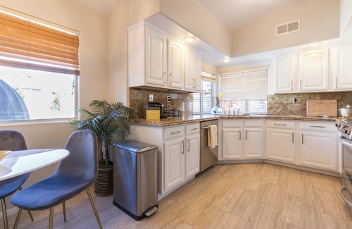 Indio House | Private Splash-Pad, Water Slide, B-ball Court, Heated Pool & Spa, Arcade Room