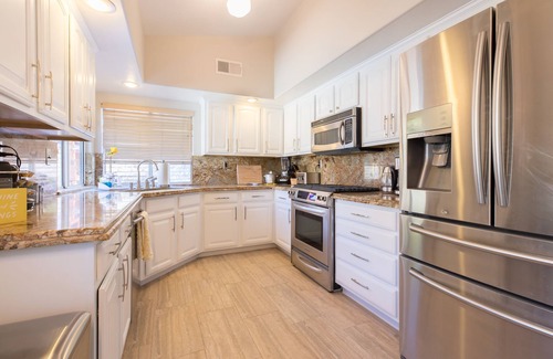 Indio House | Private Splash-Pad, Water Slide, B-ball Court, Heated Pool & Spa, Arcade Room