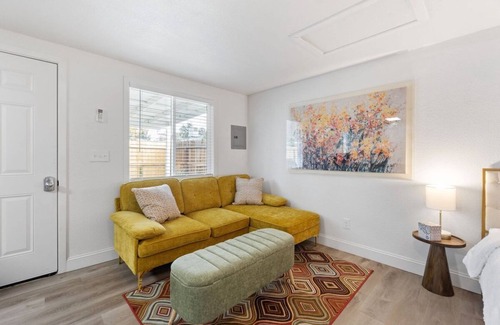 Tower District House | Private Studio/Guest House