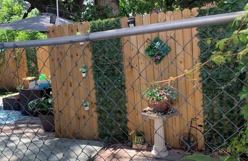 South Gate Ridge Apartment | Private Studio · Near Siesta Key · Pet Friendly