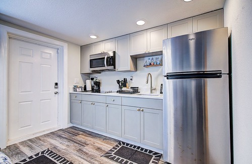 Ybor City Apartment | Private Stylish Studio Apartment!