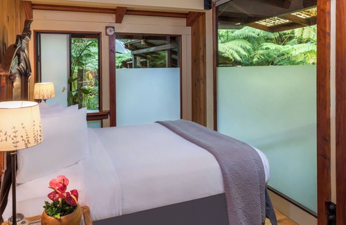 Volcano Bed & Breakfast | Private Suite in Volcano Village Bed and Breakfast