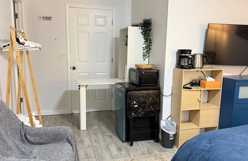 Greenville Cabin | Private Suite