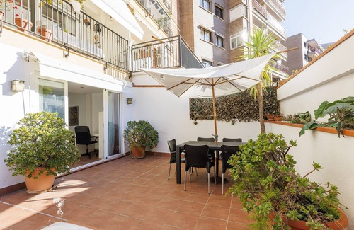 Sants Apartment | Private terrace, 3 bedrooms, 2 bathrooms, central