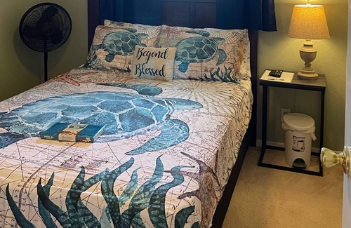 Waialua House | Private Turtle bedroom in Waialua with outside hot tub/sauna!