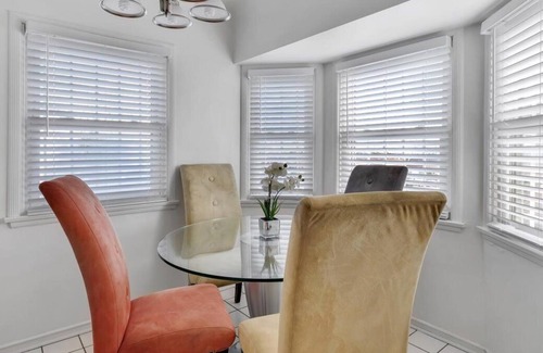 View Park-Windsor Hills Villa | Private and updated two bedroom with laundry and patio