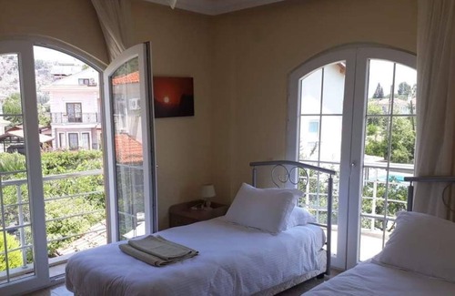 Dalyan City Center Villa | Private villa in Dalyan 4 bedroomed, 3 bathrooms with swimmingpool