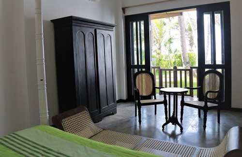 Kathaluwa Villa | Private Villa nestled on beautiful Kabalana beach