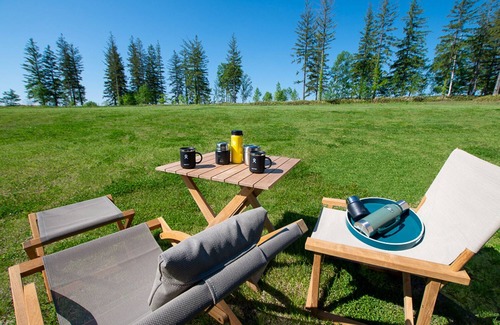 Biei House | Private villa standing on a beautiful hill in Biei ☆ Vast site of 46,000 square meters ☆ Japanese-Western style room