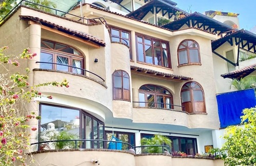 South Shore Hotel Area Villa | Private Villa with Ocean Views from Every Room and Private Pool