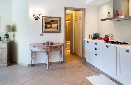 Ragalna Villa | Private villa with heated pool near Mount Etna