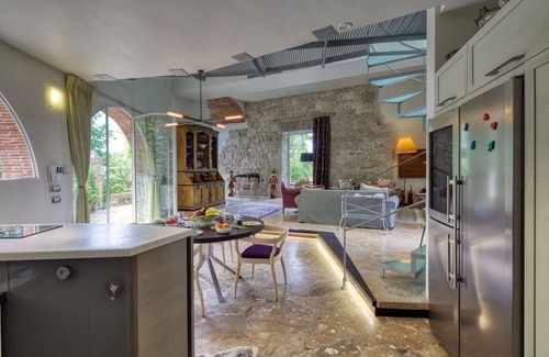Monteggiori Villa | Private Villa with private pool, A/C, WIFI, TV, terrace, panoramic view, close to Viareggio
