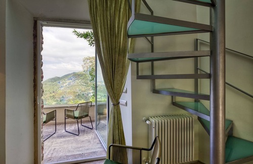 Monteggiori Villa | Private Villa with private pool, A/C, WIFI, TV, terrace, panoramic view, close to Viareggio