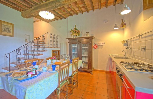 Certaldo Villa | Private Villa with private pool, WIFI, A/C, TV, patio, panoramic view, close to San Gimignano