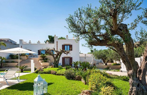 Marausa Villa | Private villa with swimming pool