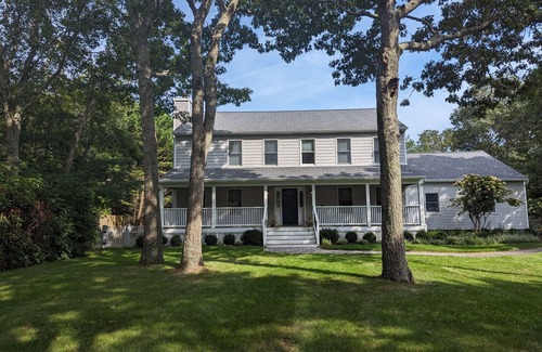 Hampton Bays House | Private-Walk to the Beach-Large Yard-Heated Pool-Game Room-77" TV-All You Need!